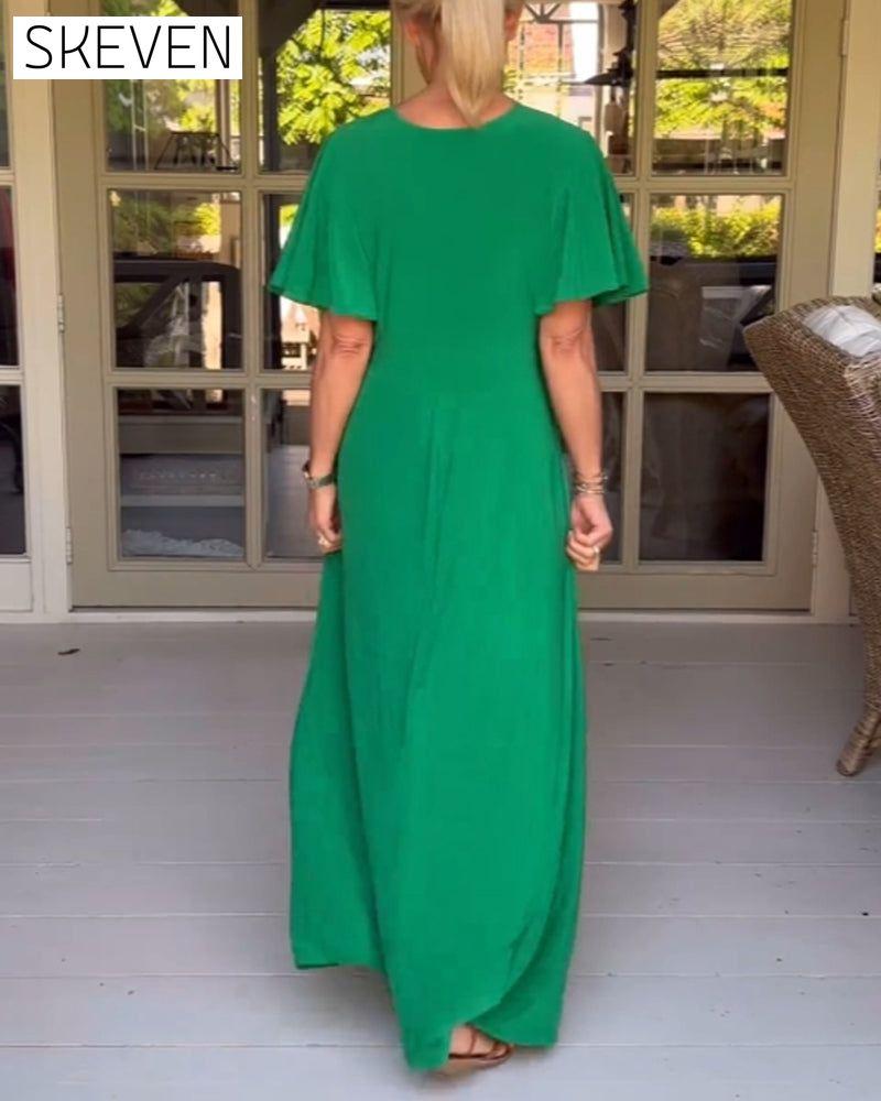 Elegant, pleated maxi dress with a deep V-neckline and batwing sleeves casual dresses party dresses summer