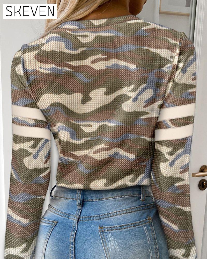 Half-Zip Camouflage Long-Sleeved Top