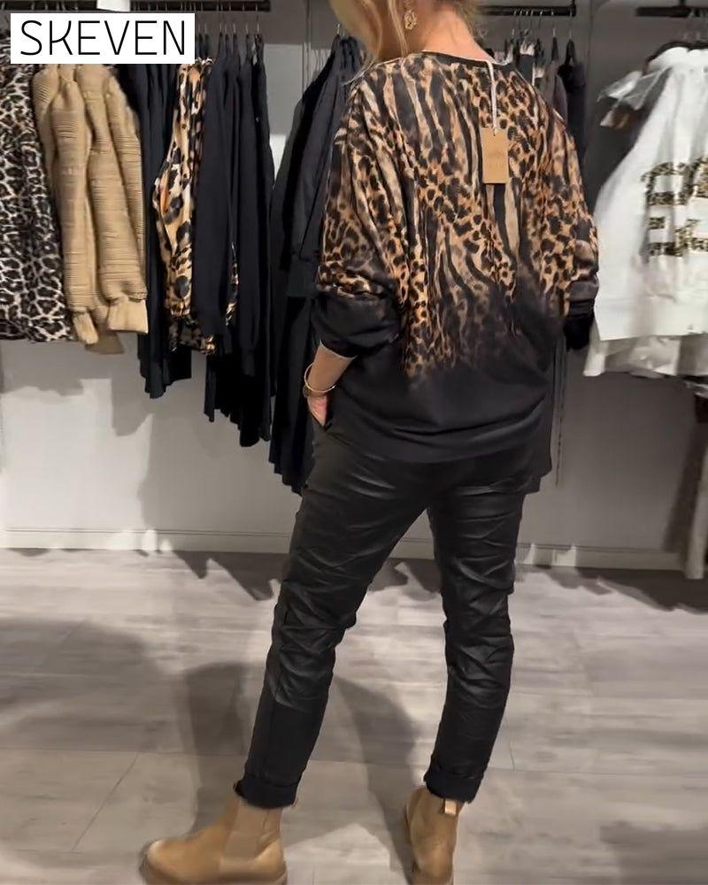 Lässige Bluse mit Leopardenmuster und Rundhalsausschnitt