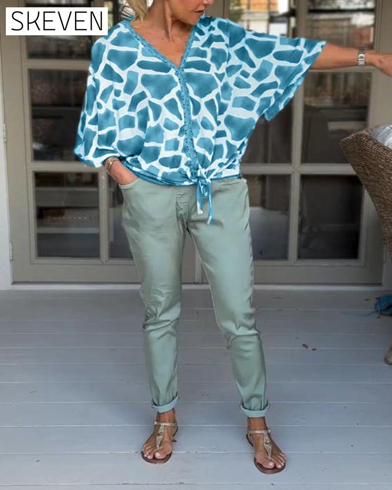 Elegant printed V-neck bat sleeves blouse