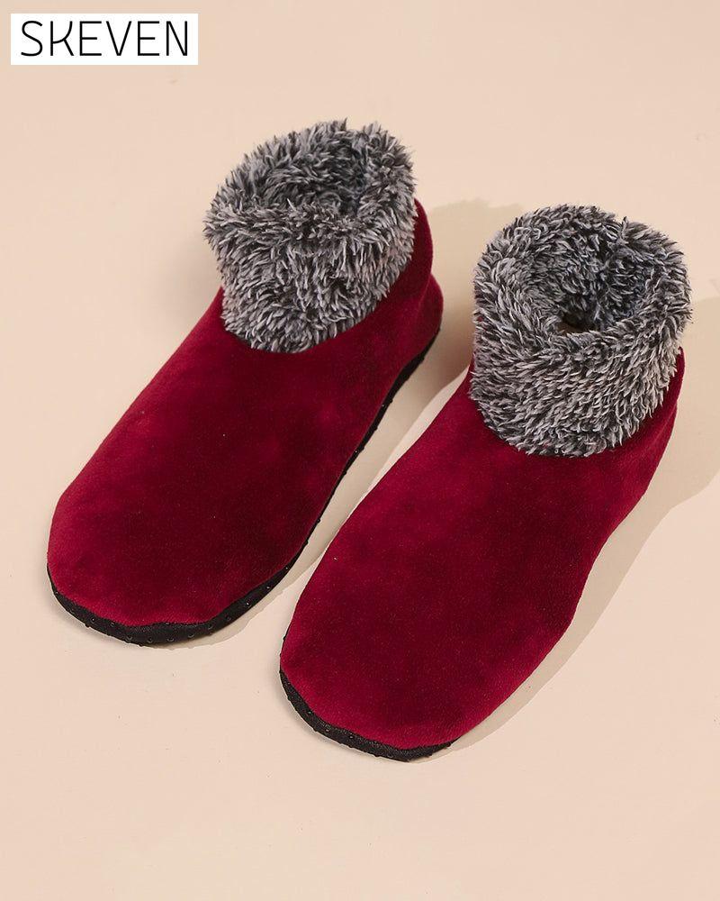 Chaussettes montantes antidérapantes en peluche