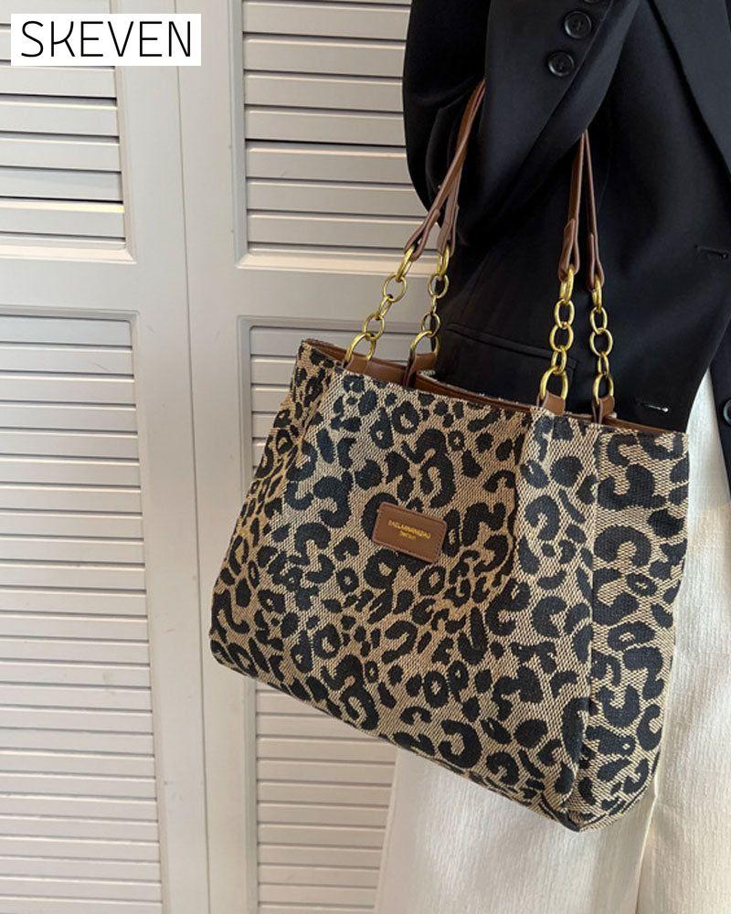 Schultertasche mit Leopardenmuster