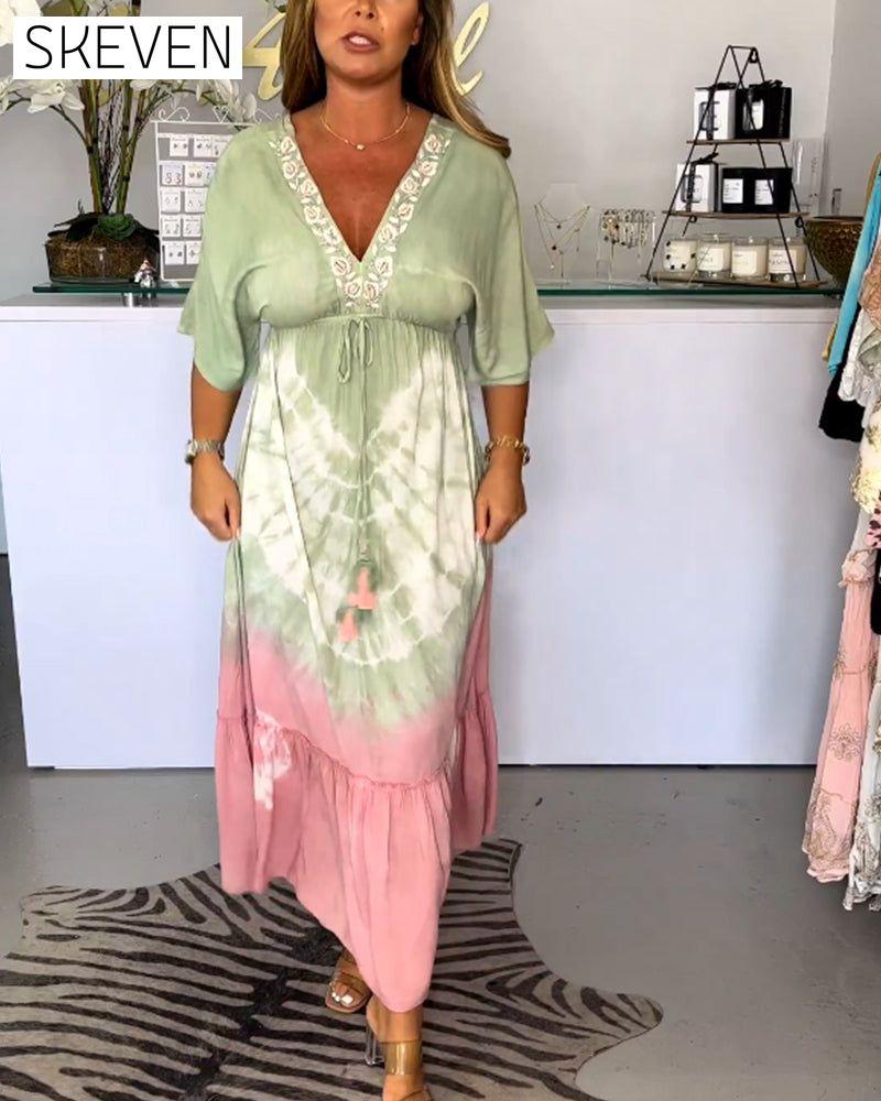 Kleid mit Farbverlauf und V-Ausschnitt