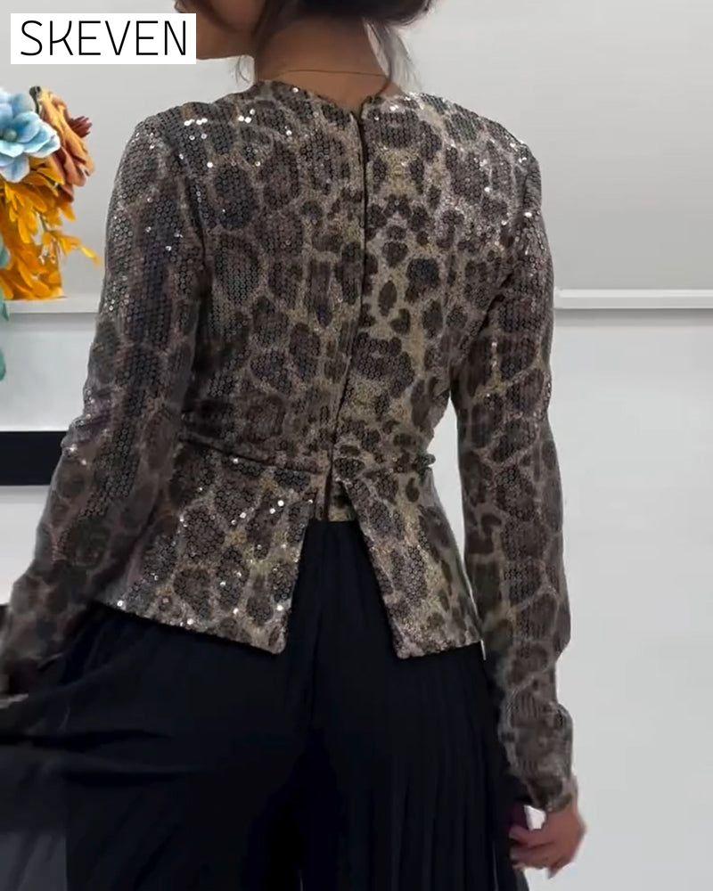 V-Neck Leopard Print Waist Shirt