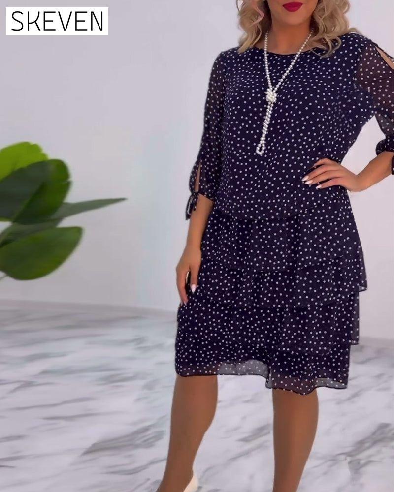 Elegantes, mehrlagiges Kleid mit Polka-Dot-Muster