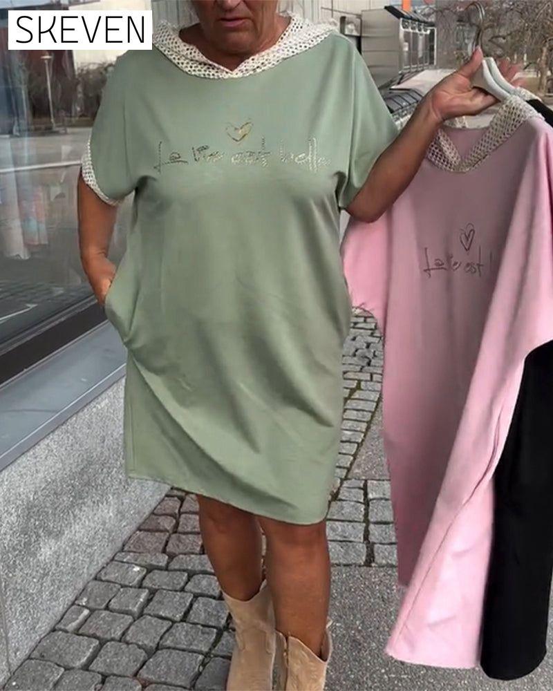 Lässiges, lockeres Kapuzenkleid