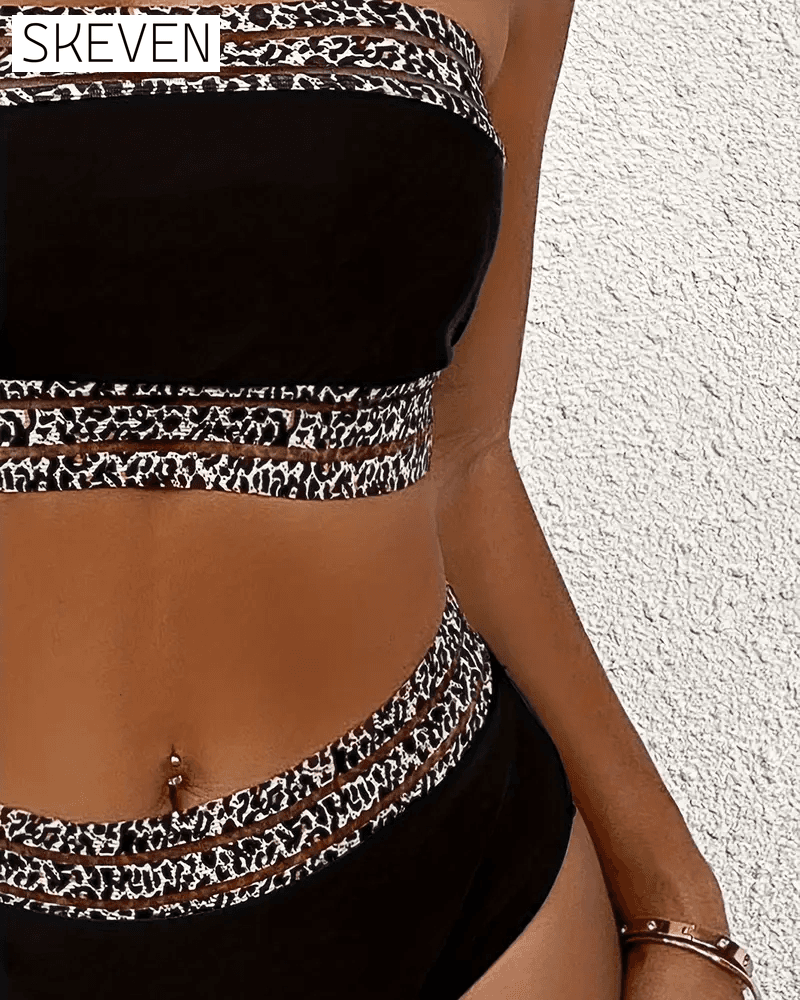 Zweiteiliger Bandeau-Bikini mit Kontrastprint