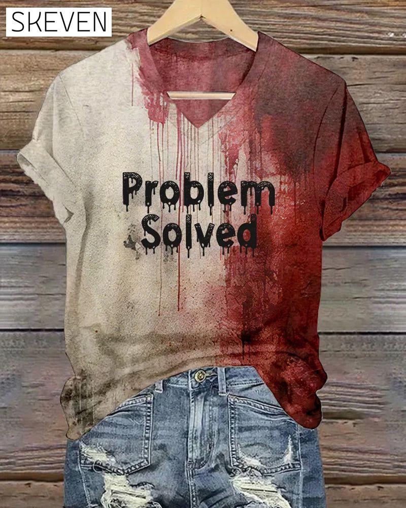 Damen-T-Shirt mit V-Ausschnitt und Halloween-Aufdruck „Bloody Problem Solved“.