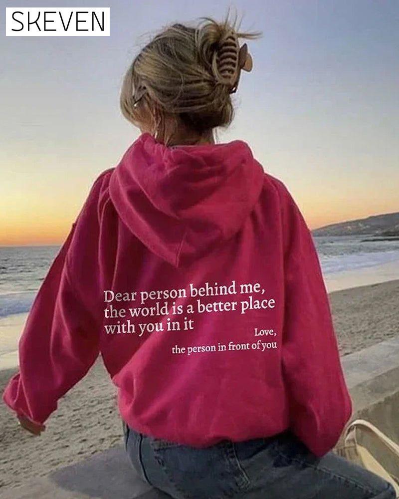 Sweatshirt mit der Aufschrift „Liebe Person hinter mir“