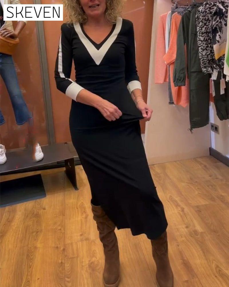 Kleid mit V-Ausschnitt und 3/4-Ärmeln