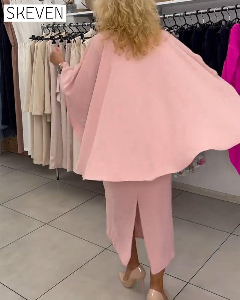Modisches, elegantes Kleid mit Rundhalsausschnitt