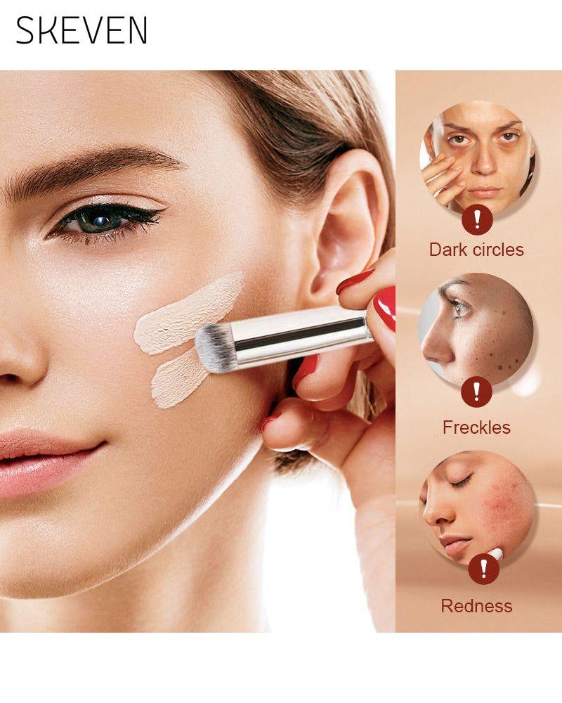 Undereye CorrectorConcealer-Free Brush