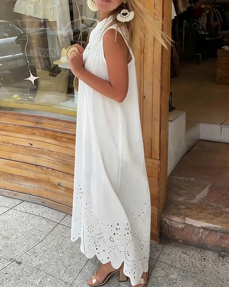 Sleeveless Hollow Lace Holiday Dress