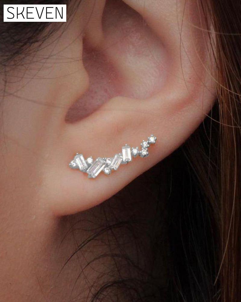 Simple geometric shiny earrings