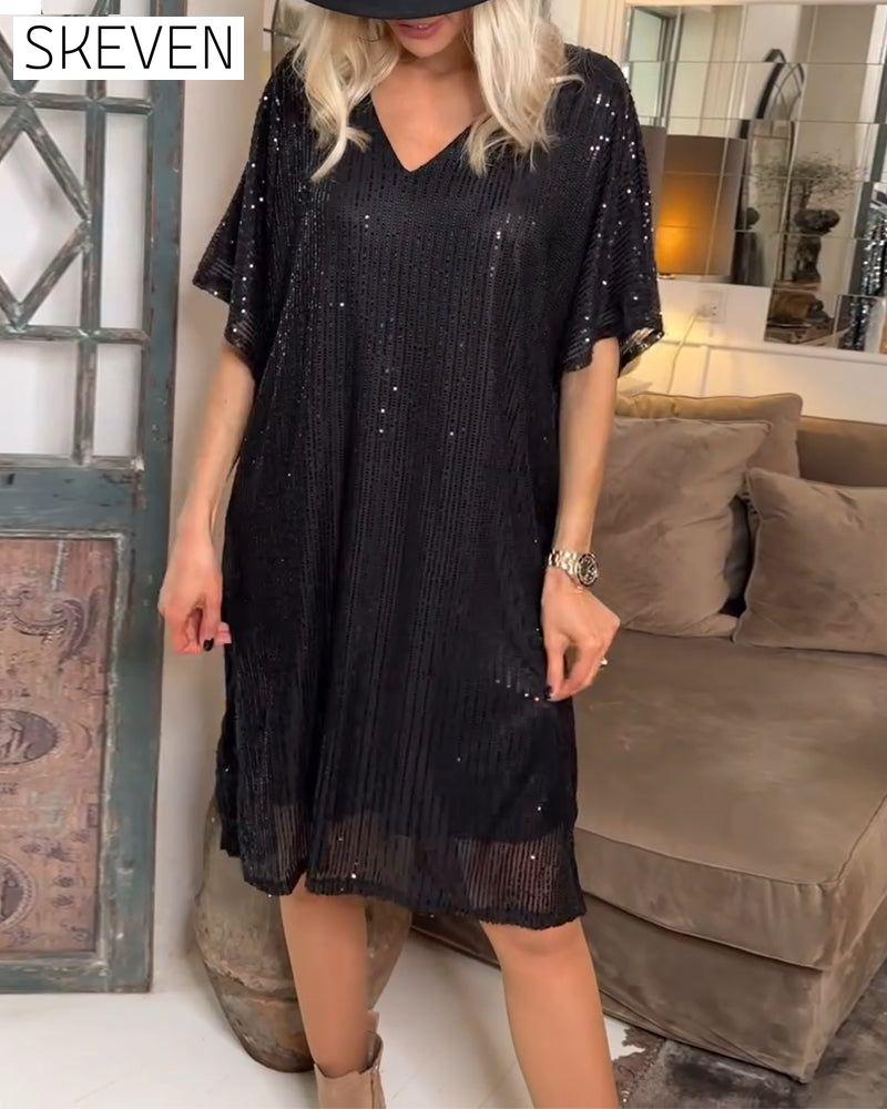 Paillettenbesetztes Freizeitkleid mit V-Ausschnitt
