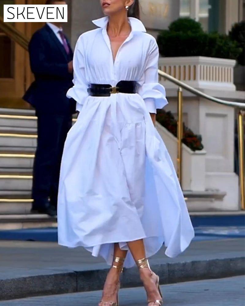 Einfarbiges, locker sitzendes Kleid