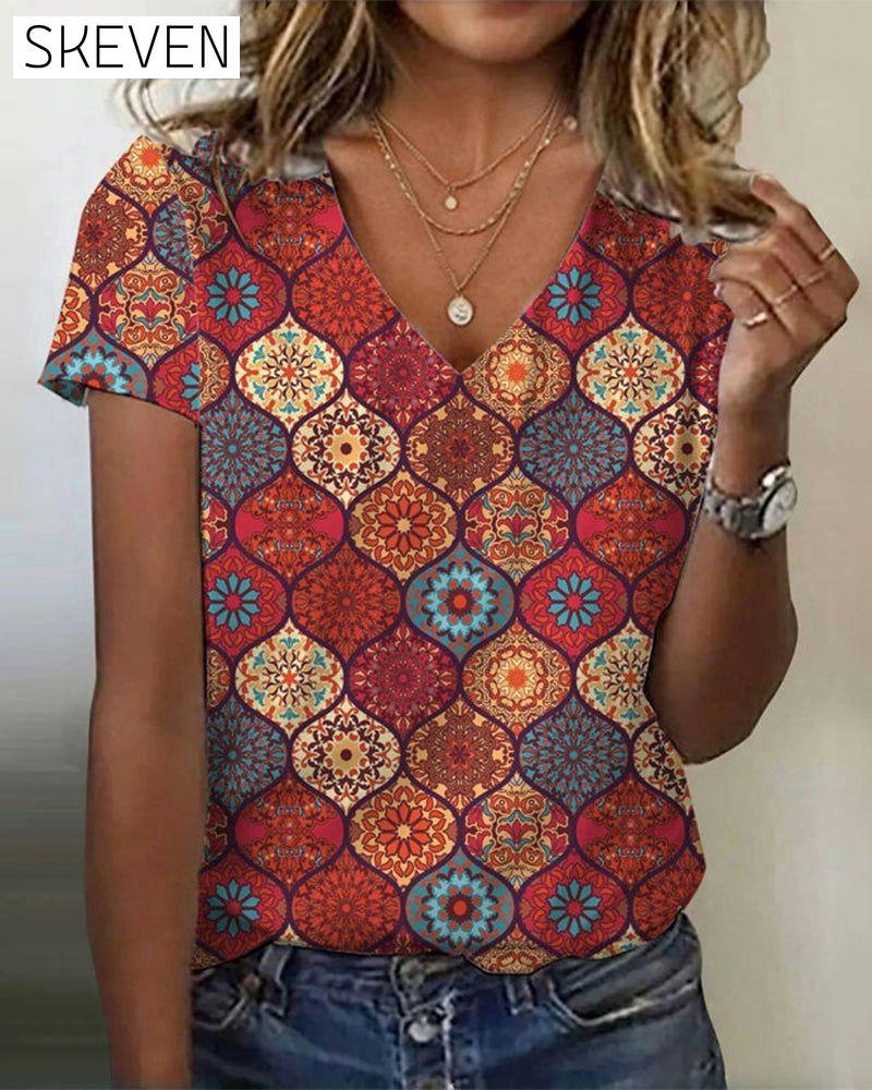 Retro-Print-T-Shirt mit V-Ausschnitt