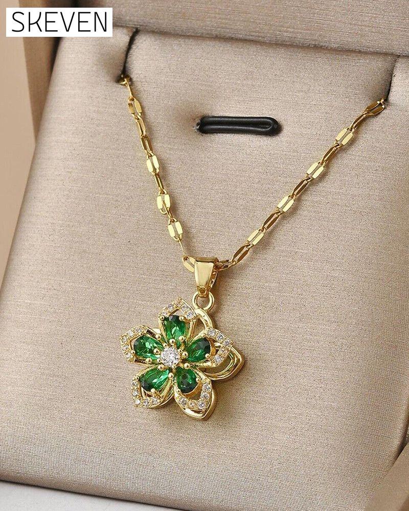 Five-petal flower 360° rotating pendant necklace