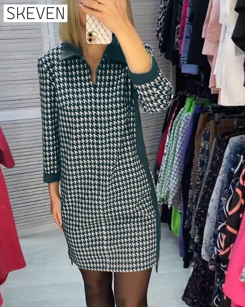 Kleid mit Reverskragen, Tasche und Karomuster