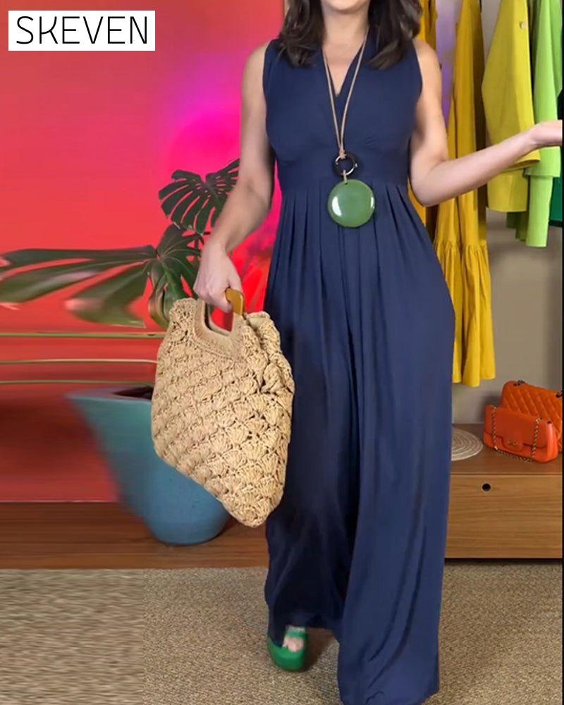 robe longue élégante sans manches et cintrée
