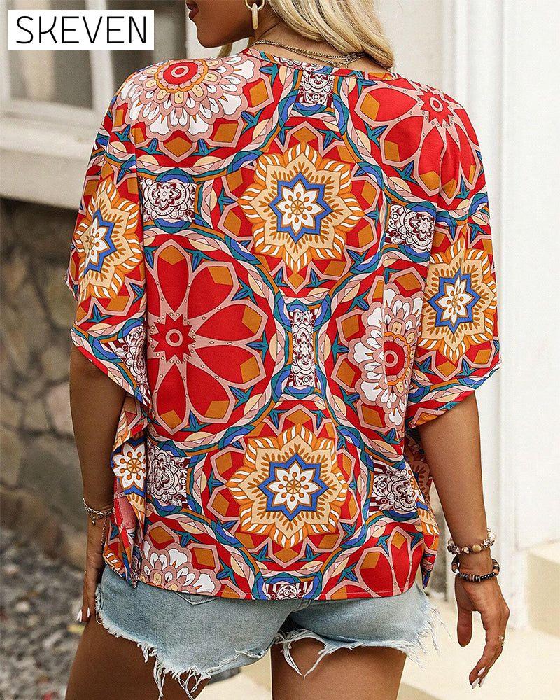 Retro-Bluse mit Print, V-Ausschnitt, Knopfleiste und halben Ärmeln