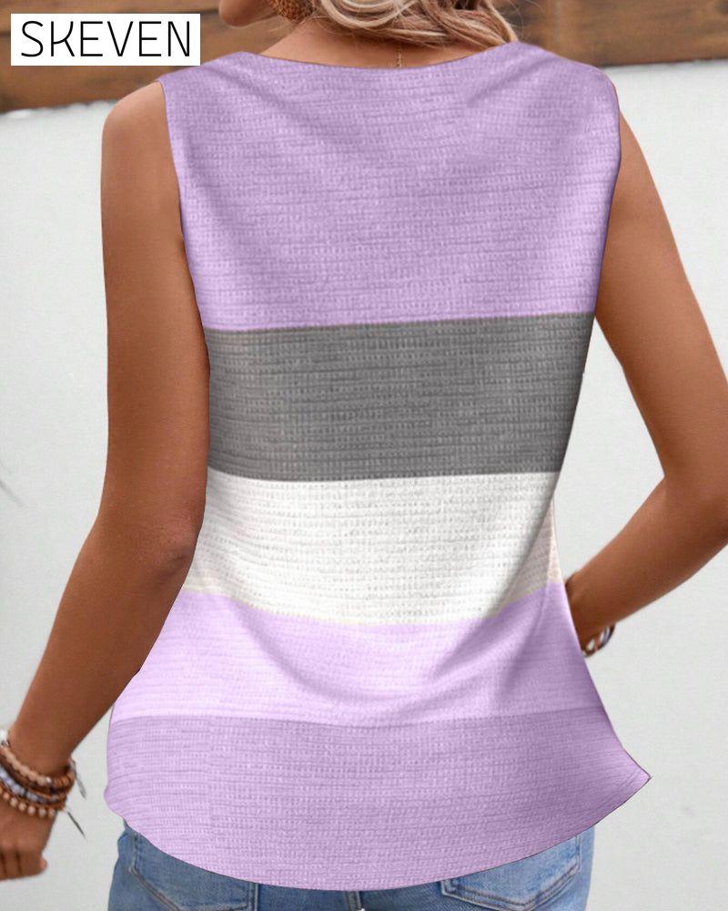 Gestreiftes, geknöpftes, plissiertes Tanktop