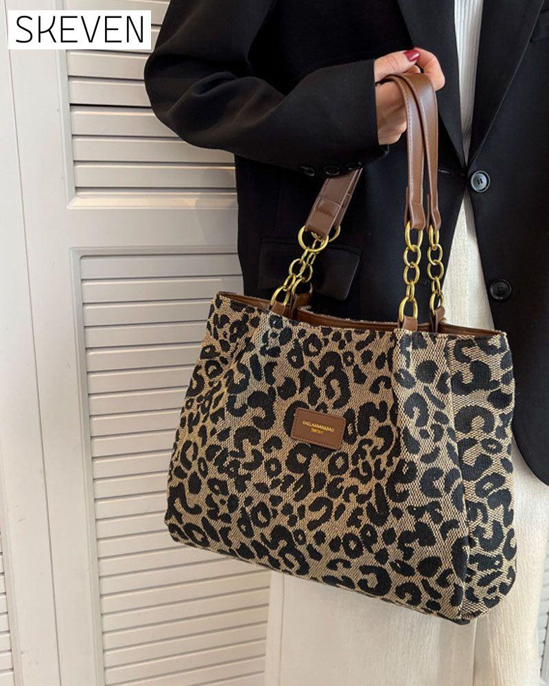 Schultertasche mit Leopardenmuster