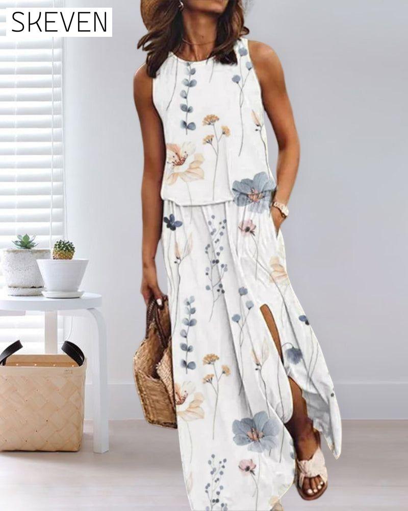 Sleeveless Dress in Floral Print 23BF Casual Dresses Clothes Dresses Spring Summer