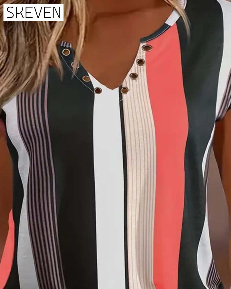 Vertical Striped Commuter Short-Sleeved Blouse