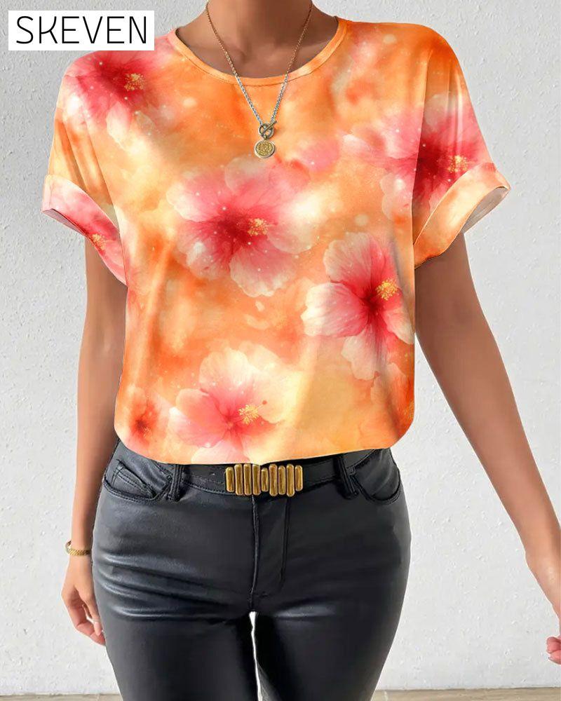 Rundhals-T-Shirt mit Batikmuster und großem Blumenmuster