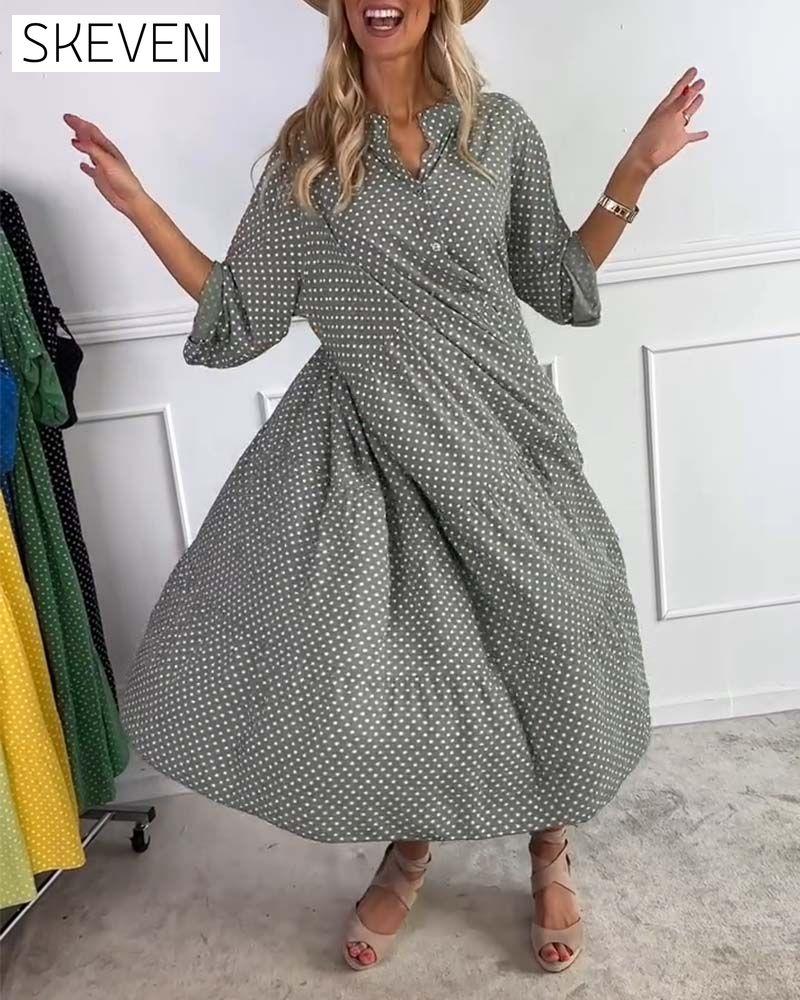 Robe droite à pois à manches courtes