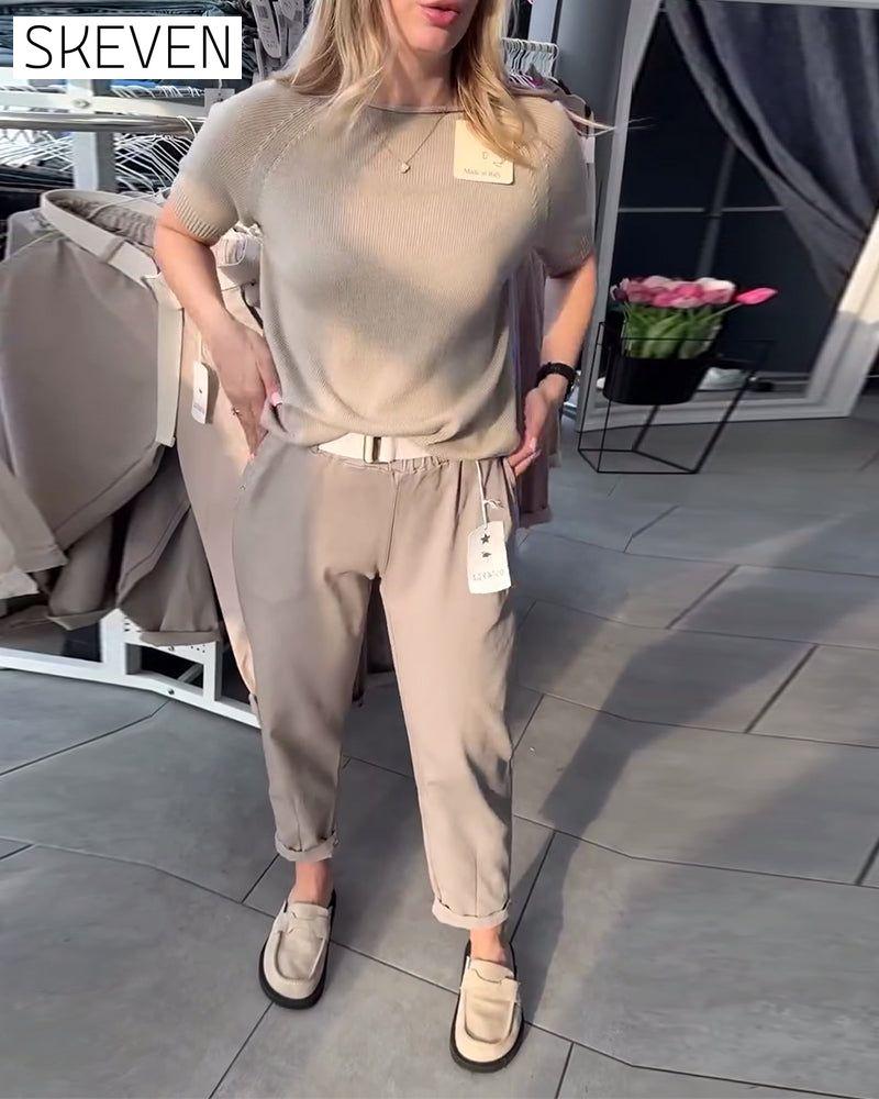 Einfarbige, lässige, gerade geschnittene Hose