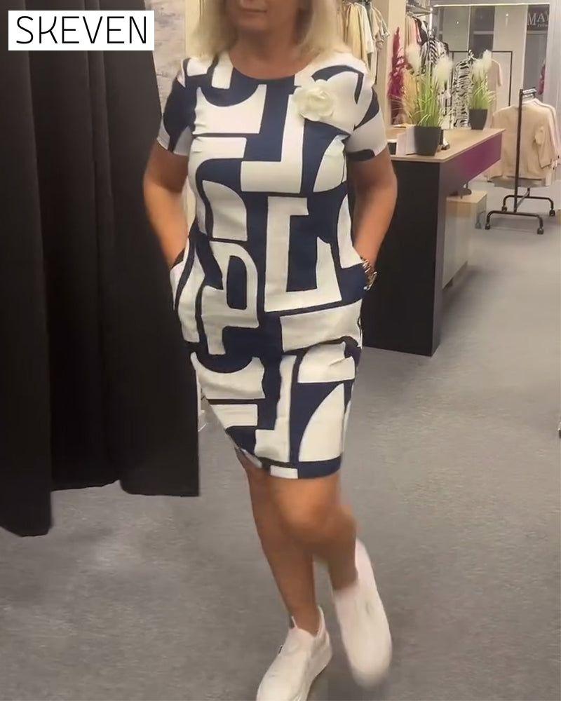 Geometric print pocket crew neck dress