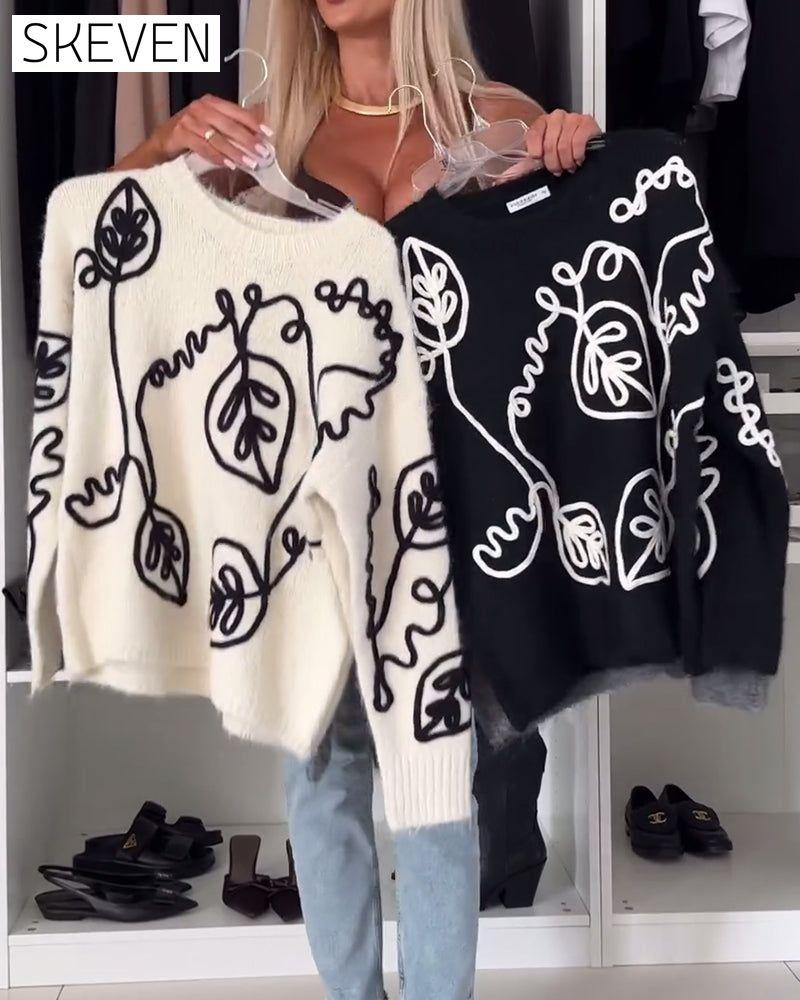 Leaf print long sleeve pullover