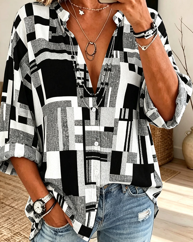Geometric Print V-Neck Relaxed Blouse