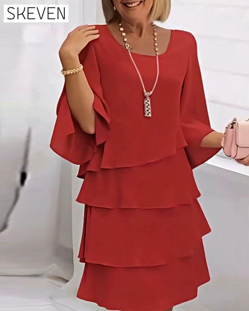 Elegantes, einfarbiges Kleid mit Dreiviertelärmeln