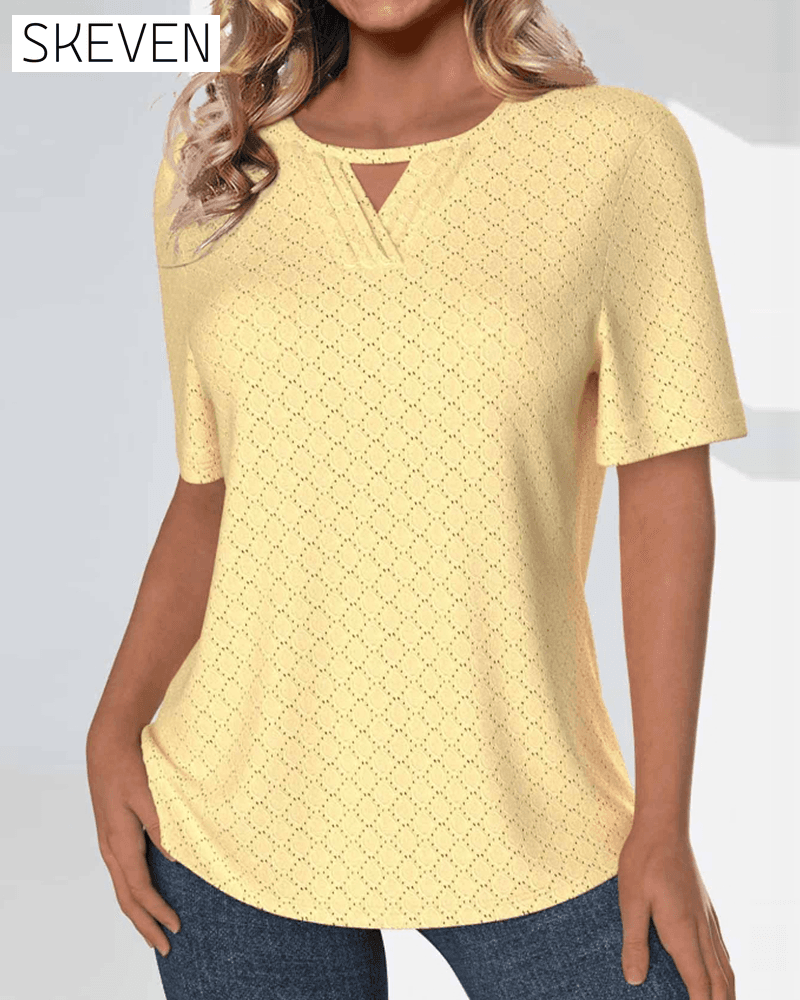 Simple solid color short-sleeve casual top