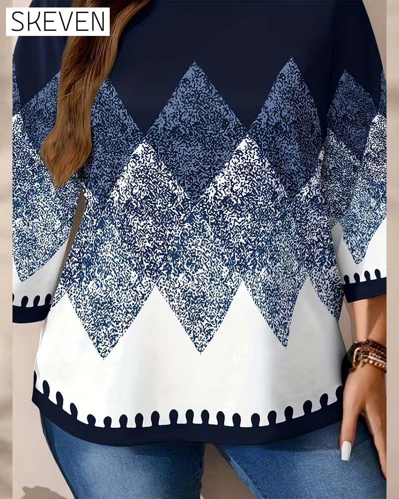 Loose Round Neck Three-Quarter Sleeve Top