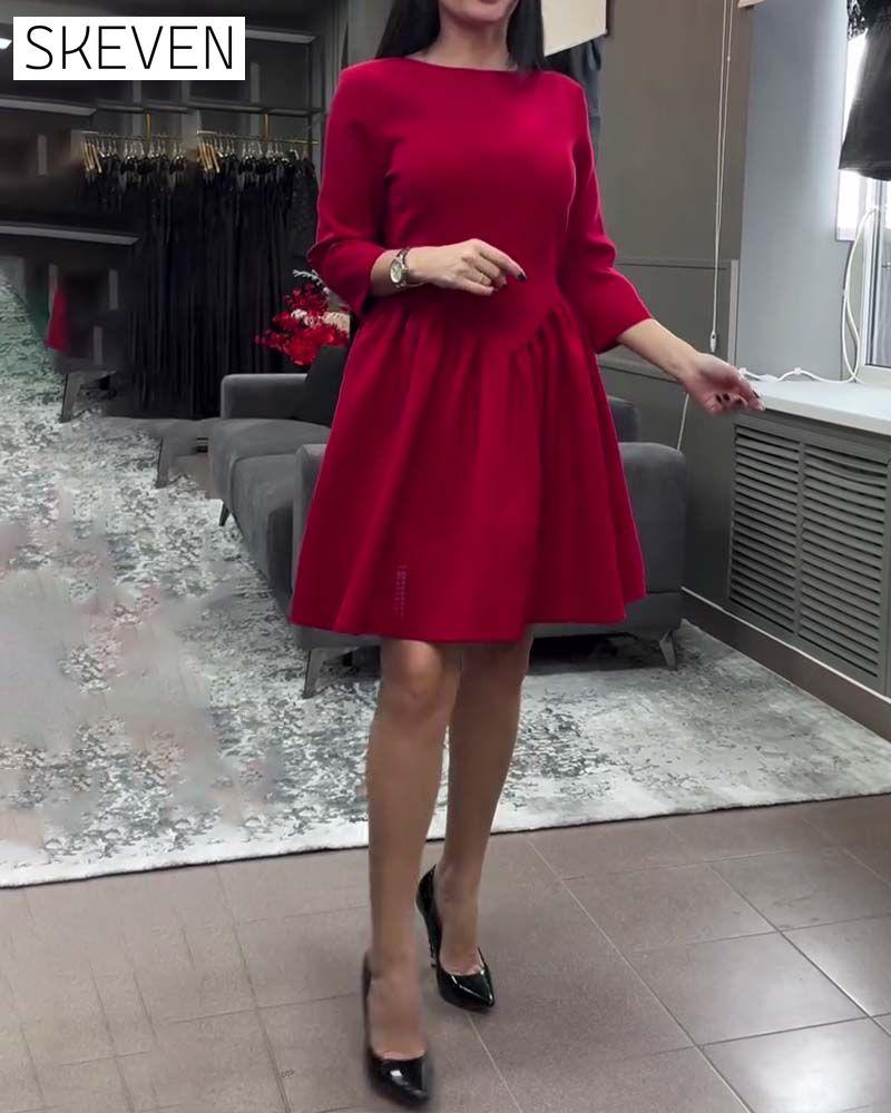 Temperament Round Neck Waist A Hem Dress