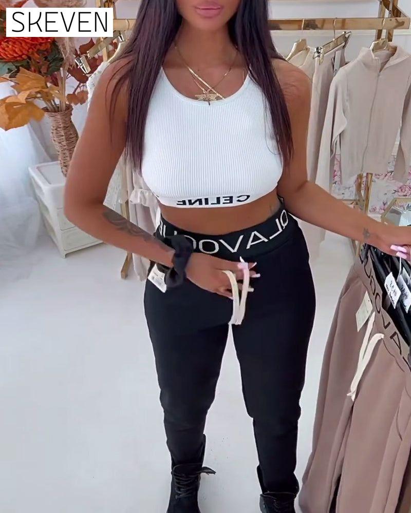 Tummy-Controlling And Hip-Lifting Skinny Pants