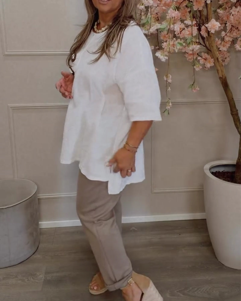 An Oversized-Button Relaxed Blouse