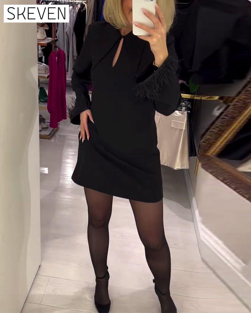 Solid Color Straight-Cut Long-Sleeved Dress