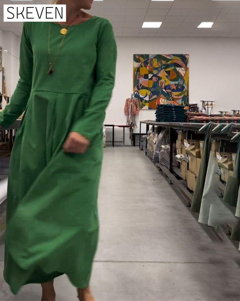 Solid color round neck dress
