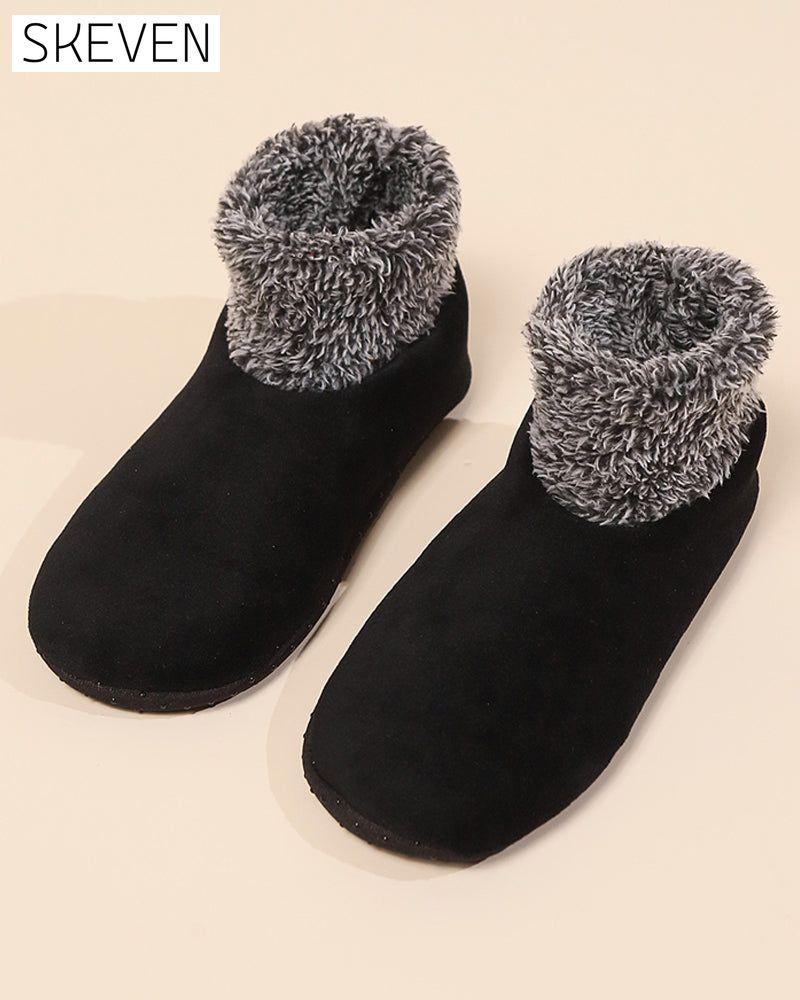 Chaussettes montantes antidérapantes en peluche