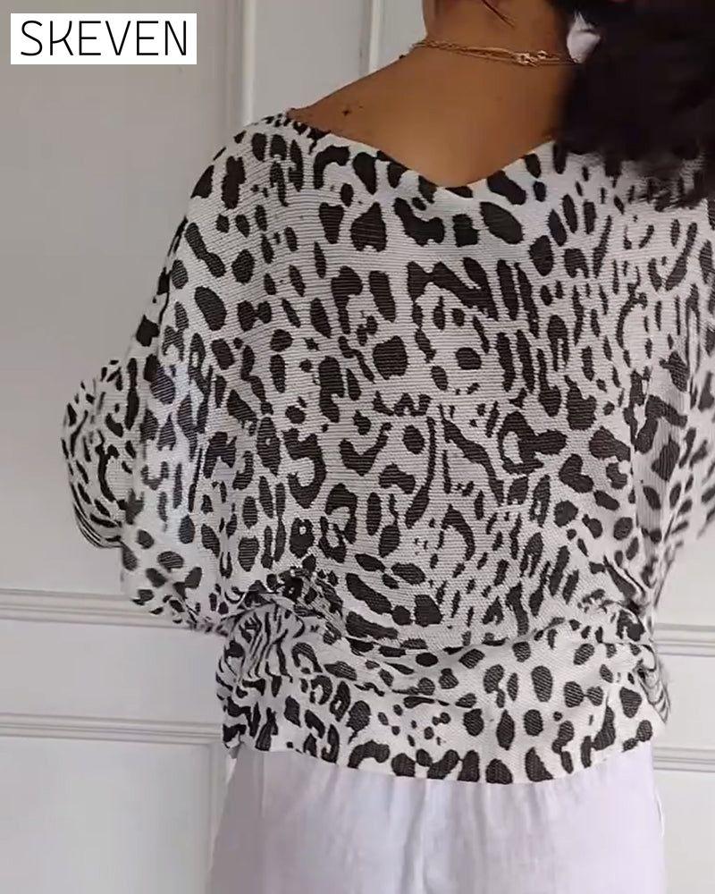 Three-Quarter Sleeve Leopard Print Loose Sweater