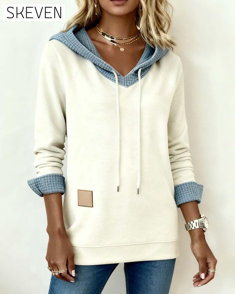 Casual Hooded Waffle-Paneled Sweatshirt