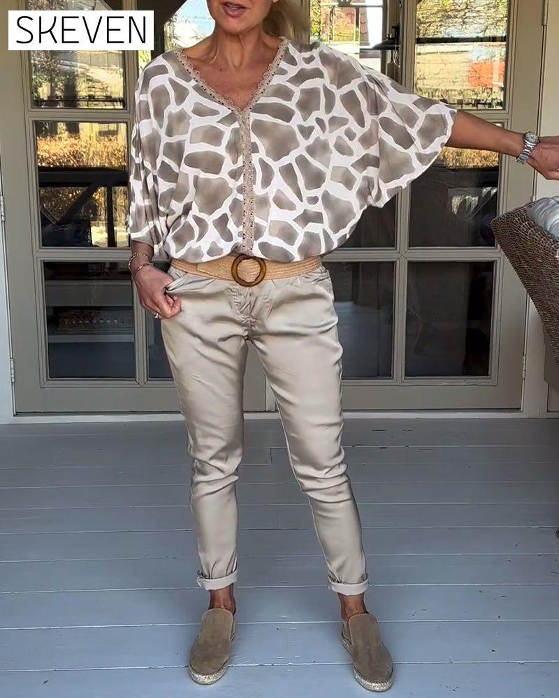 Elegant printed V-neck bat sleeves blouse