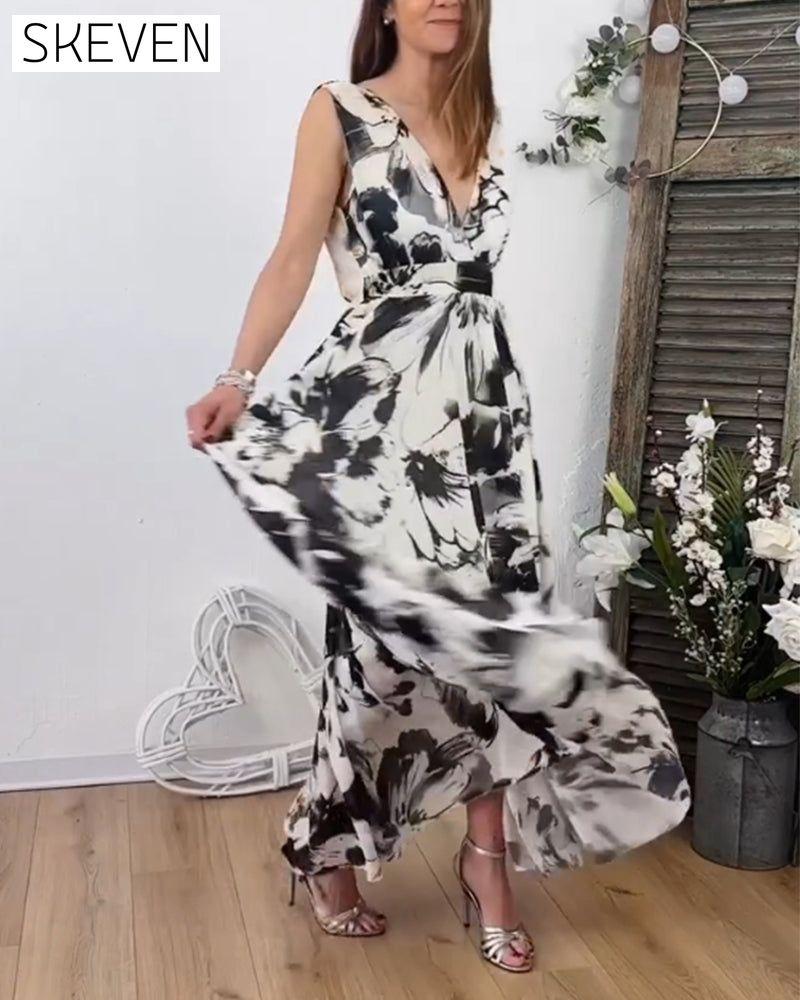 Ärmelloses, fließendes Kleid mit Blumenmuster