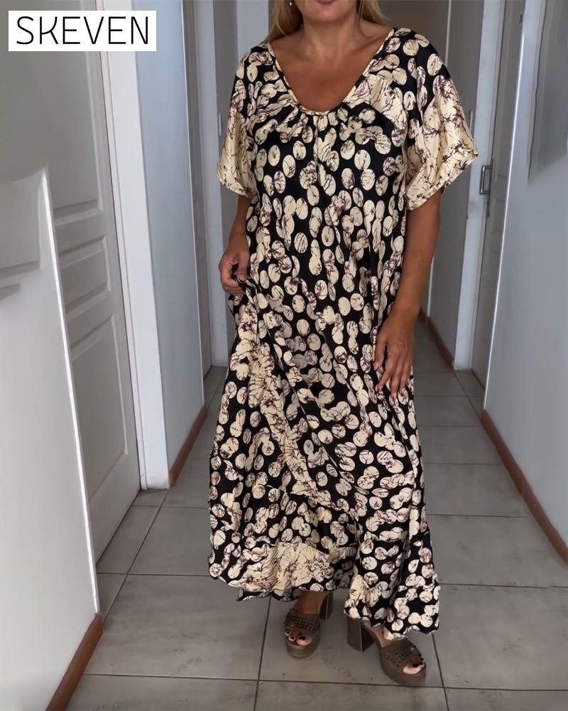 Kurzarmkleid mit V-Ausschnitt und Print