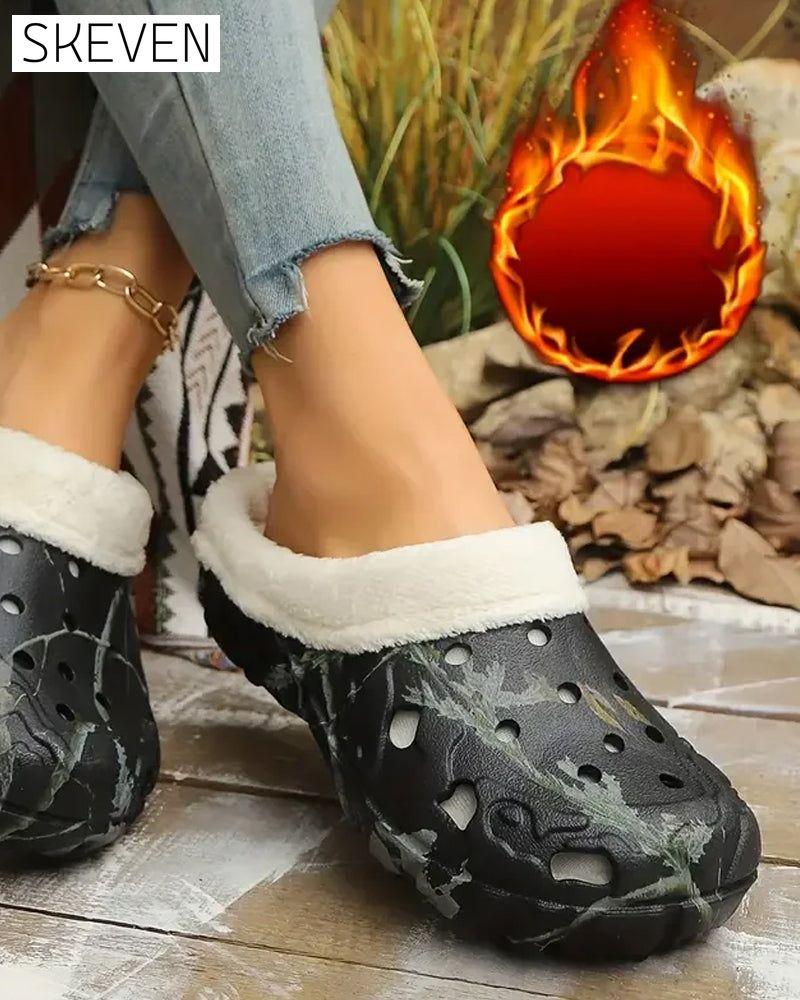 Stylish Pattern Anti-Slip Crotched Slippers
